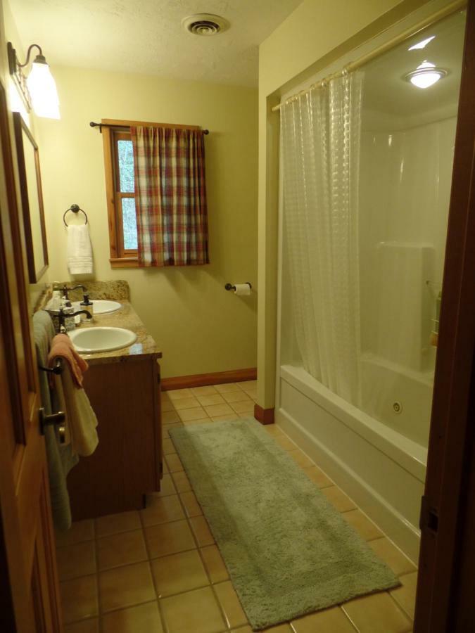 Creekside Paradise Bed And Breakfast Robbinsville Extérieur photo